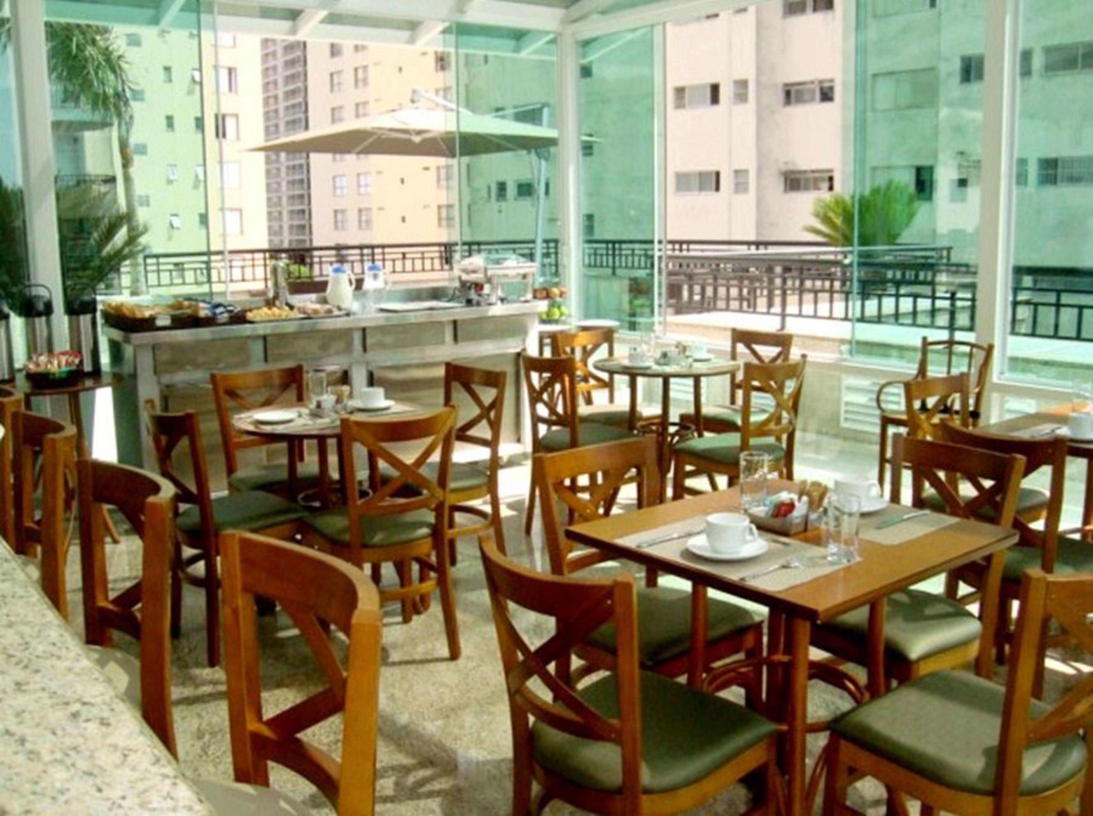 Upper Hotel — Fotos 2